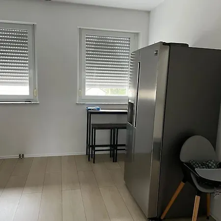 Schoene Moderne Wohnung, Terrasse Appartamento *